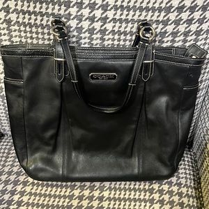 Coach purse/laptop bag.